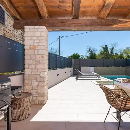 Milly By 4* Grožnjan