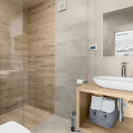 בית הארחה Milly By