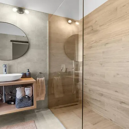 Milly Guest house *